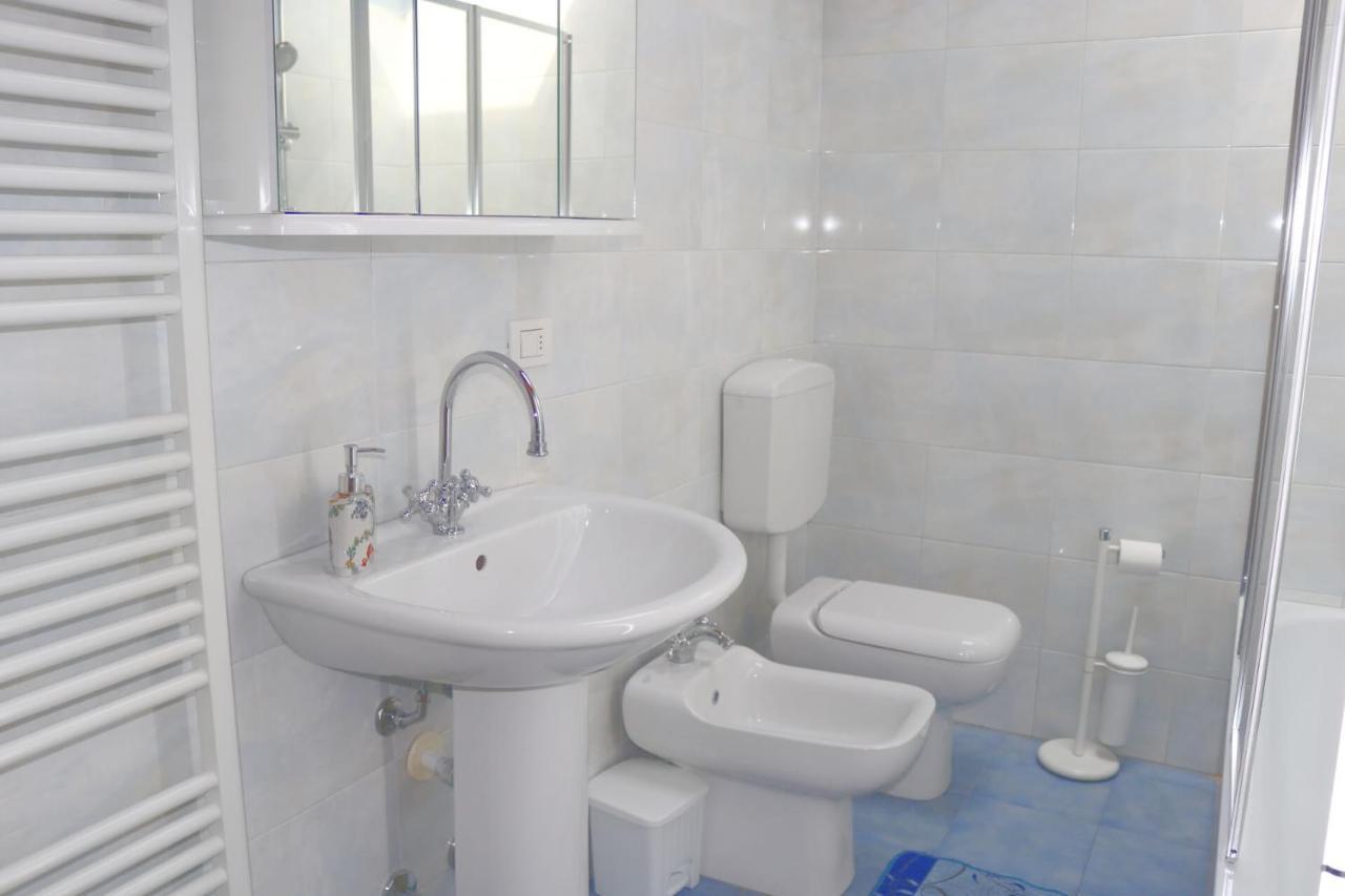 Apartament Casa Jasmin, 2 Floors, Private Garden Werona Zewnętrze zdjęcie